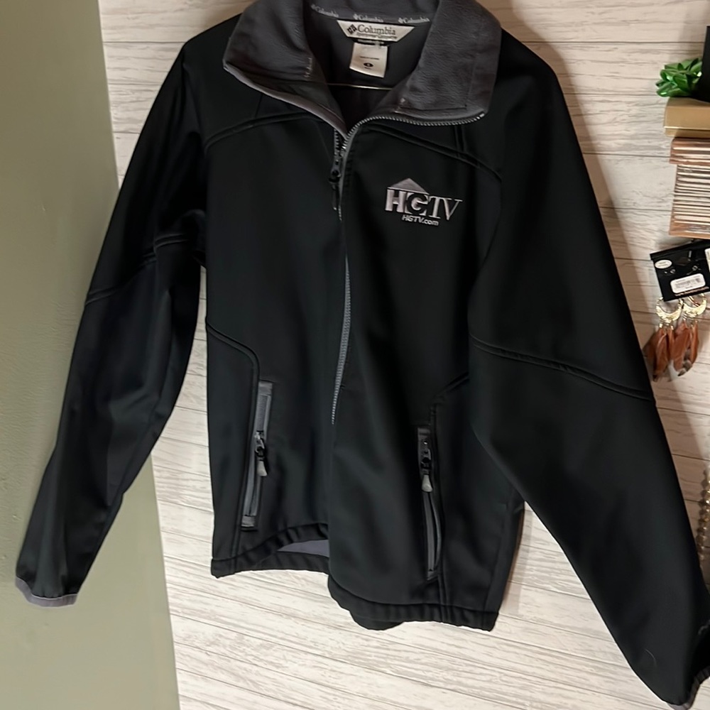 Columbia HGTV soft shell jacket *Mens Small*